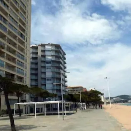 Sun Tower 1º Linea De Mar 4pax Апартаменти